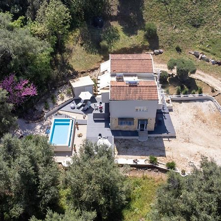 Armoniahousesuites Peritheia 외부 사진