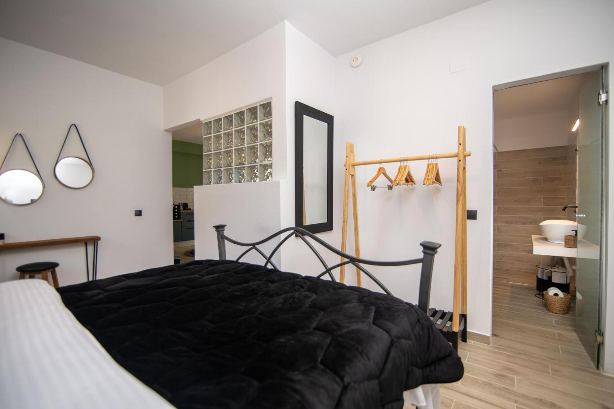 Armoniahousesuites Peritheia 외부 사진