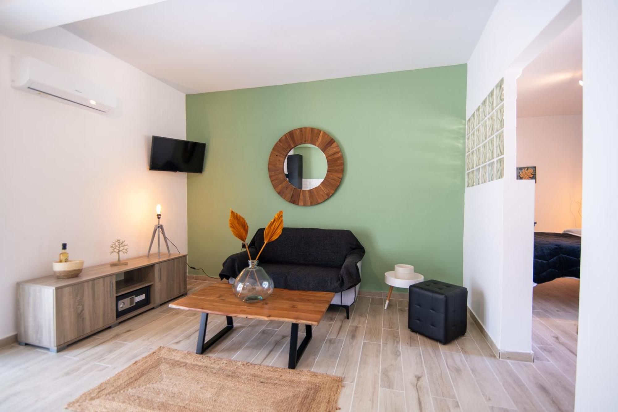 Armoniahousesuites Peritheia 외부 사진